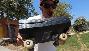 Ils transforment une XBOX ONE en skateboard !