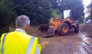 Intempéries en Ariège : une route coupée par une coulée de boue