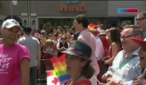 François Hollande – Justin Trudeau, premier ministre canadien, rêve de le voir participer à la Gay Pride