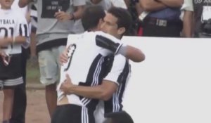 Le premier but d'Higuain avec la Juventus
