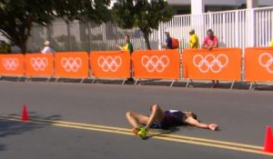 50km marche - Yohann Diniz s'effondre avant de reprendre la course