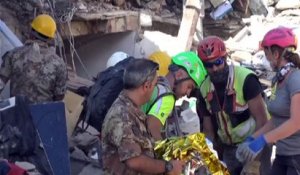 Italie: au moins 38 morts après un puissant séisme