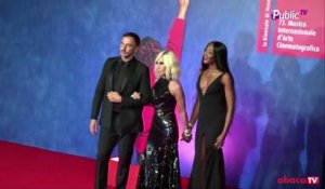 Naomi Campbell et Donatella Versace : Arrivée glamour au festival de Venise !