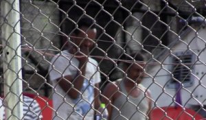 Lesbos: les migrants en colère après l'incendie du camp de Moria