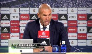 5e j. - Zidane n'en veut pas à Varane