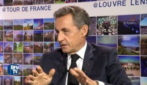 Sarkozy ironise sur les propos de Juppé: "Qu'il ne se gêne pas pour relever le débat"