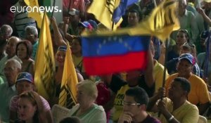 Référendum au Venezuela : l'opposition maintient la pression