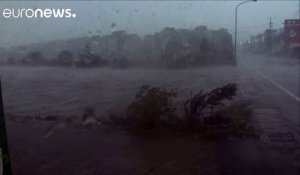 Le typhon Megi s'abat sur Taïwan