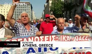 Greece: Tear gas fired at cuts protest in Athens