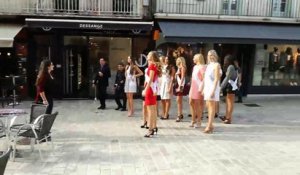 Election de Miss Aquitaine : les candidates défilent dans les rues de Villeneuve-sur-Lot