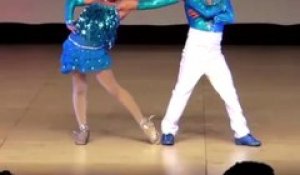 Ces enfants sont les champions du monde de la danse latine. Regardez leur chorégraphie impressionnante lors de la finale