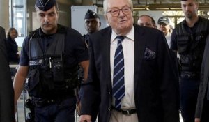 France : Jean-Marie Le Pen demeure président d'honneur du FN