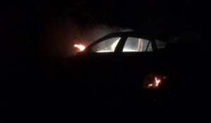 Couvin: feu de voiture à Petigny