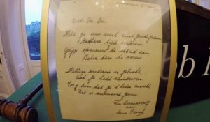 Un poème de la main d'Anne Frank vendu 140 000 euros