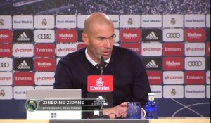 13e j. - Zidane : "La meilleure équipe du monde"