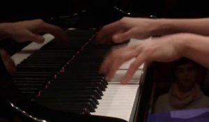 Marche turque de Mozart jouée en accéléré au Piano !