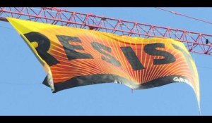 Greenpeace déploie une immense banderole à deux pas de la Maison blanche