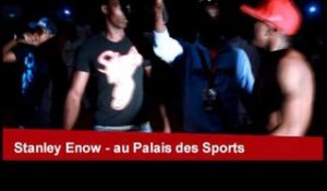 Stanley Enow "hein pere" au palais des sports de Yaoundé
