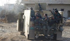Irak : les habitants de Mossoul fuient les combats