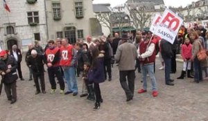 Aix-les-Bains / 1er mai : une cinquantaine de militants Force Ouvriere venue exprimer son opposition a l'austerite...