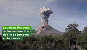 Indonésie : le volcan Sinabung entre de nouveau en éruption