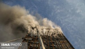 Un immeuble s'effondre à Téhéran : des dizaines de morts