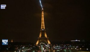 La Tour Eiffel s'éteint en hommage aux victimes de Québec