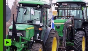 Grèce : les agriculteurs font défiler leurs tracteurs contre l’austérité à Thessalonique