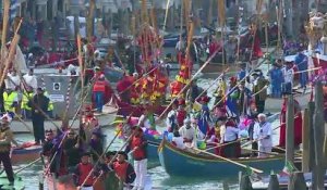 Venise: «Parade du Rat» au deuxième jour du carnaval