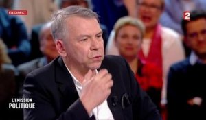 L'émission politique : l'échange entre Jean-Luc Mélenchon et Philippe Torreton déconcerte les journalistes