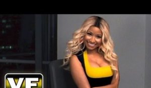 NICKI MINAJ : Secretaire Sexy et Flashy !