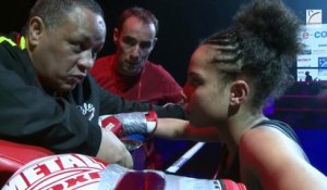 SAVATE BOXE FRANCAISE - FINALE ELITE A 2017 - Cat.F52  : Méghane AMOURI vs Margot BOUYJOU