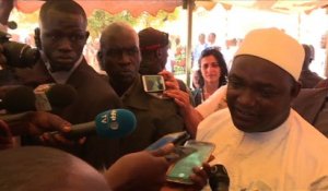 Législatives en Gambie, "fin de la transition" (Barrow)