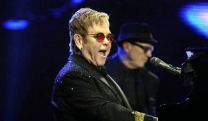 Elton John visé par un tueur à gages ?