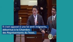 Texas : un élu en pleurs face à une loi anti-migrants