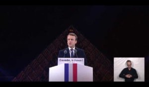 Le discours d'Emmanuel Macron au Carrousel du Louvre