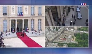 Passation : l'image étonnante de Hollande au balcon