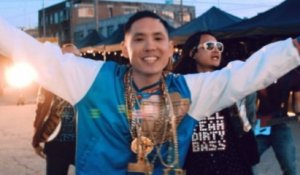 Far East Movement - Turn Up The Love