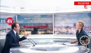 VIDEO - Agacé, Lagarde remet en place une journaliste