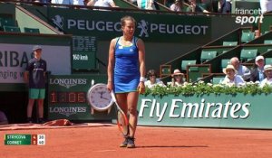 Roland-Garros 2017 : Alize Cornet empoche le premier set face à Barbora Strycova ! (4-6)