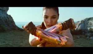 Wonder Woman : Official Origin Trailer