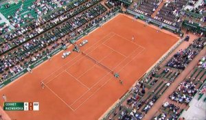 Roland-Garros : la balle de match d'Alizé Cornet, qualifiée pour les 8es de finale