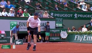 Roland-Garros 2017 : Le passing en revers de Wawrinka qui cloue Murray (1-2)