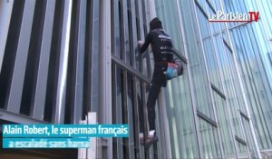 Barcelone : nouvel exploit du «Spiderman» français, Alain Robert