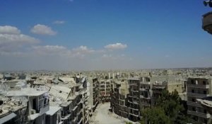 Des images de drone montrent les ruines d'Alep-Est