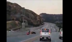 Road rage qui tourne très mal et fini en terrible accident sur l'autoroute