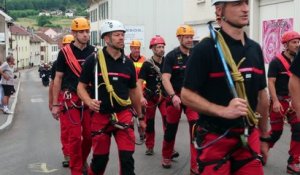 Le Thillot : les pompiers vosgiens défilent