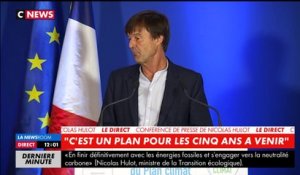 Nicolas Hulot : "fin de la vente des voitures à essence et diesel d'ici 2040"