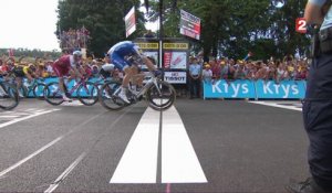 Tour de France 2017 (7e étape) : Marcel Kittel devance Boasson Hagen d'un boyau de roue, Démare perd son maillot vert