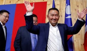 Mongolie : un ex-lutteur élu président